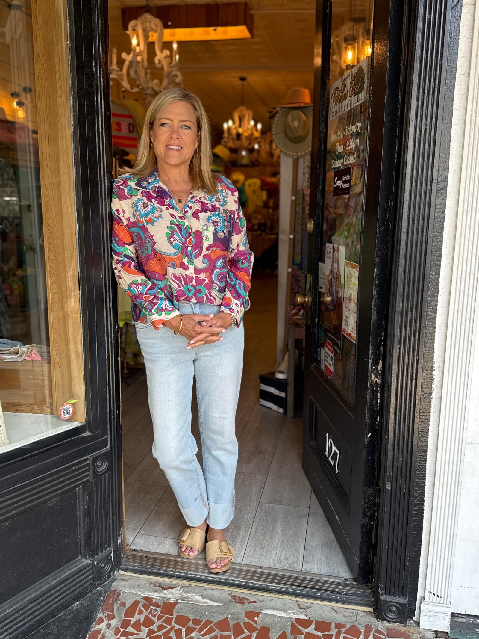 TAELYNN: Paisley Print Button Up Blouse